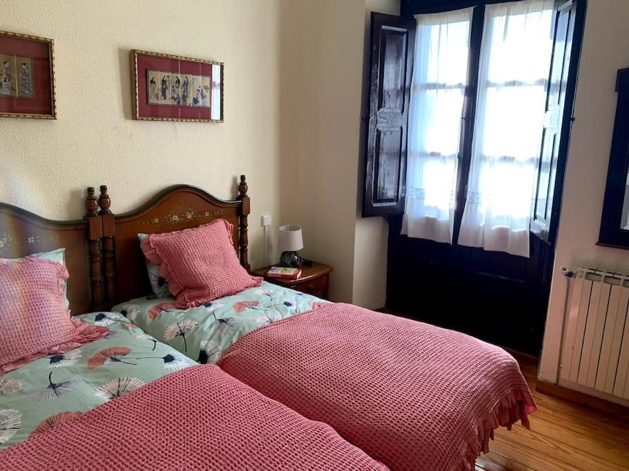 Villa La Casona De Barganaz Santiago Del Monte Esterno foto